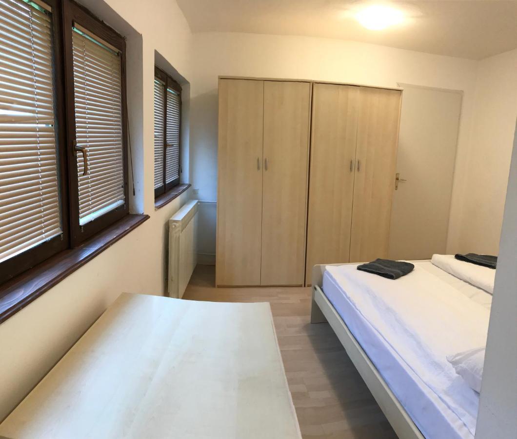 Apartmani Kosuta تجينتيستيه المظهر الخارجي الصورة