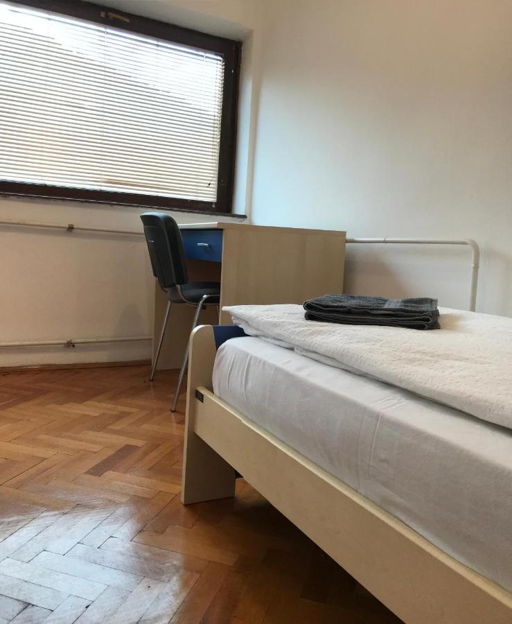 Apartmani Kosuta تجينتيستيه المظهر الخارجي الصورة