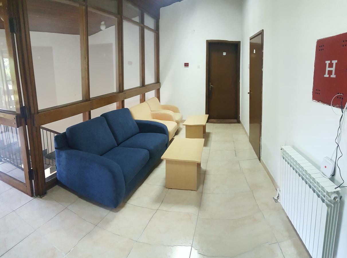 Apartmani Kosuta تجينتيستيه المظهر الخارجي الصورة